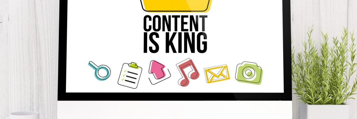 content marketing - ekran komputera przedstawiający grafikę z napisem "content is king"